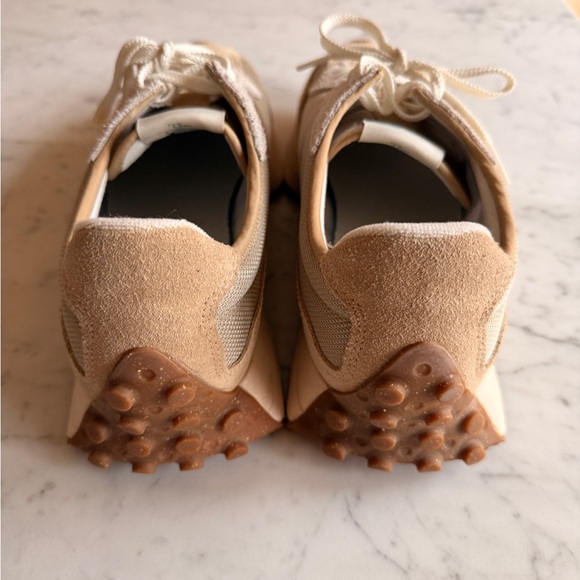 New Balance Cream and Tan Sneakers - Picture 3 of 5